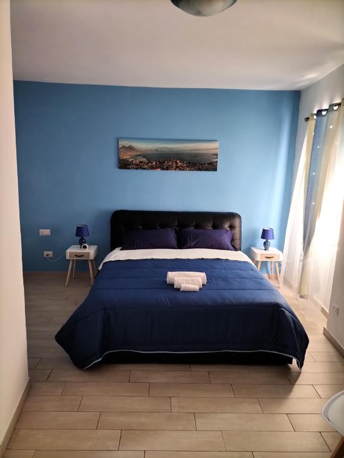 Blue House Napoli Apartment ภายนอก รูปภาพ